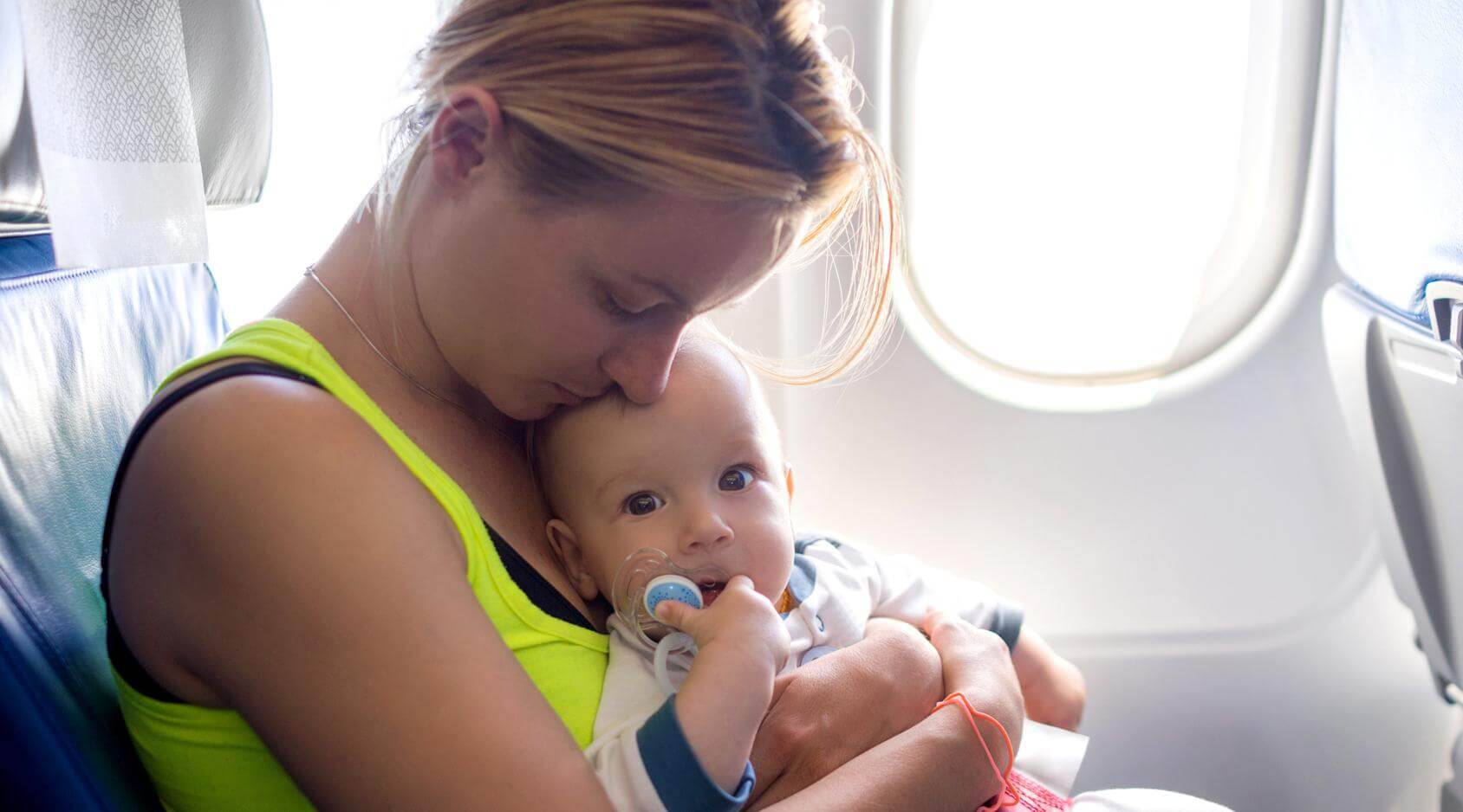 Bebek Yolcuların Uçuş Kuralları ve Öneriler